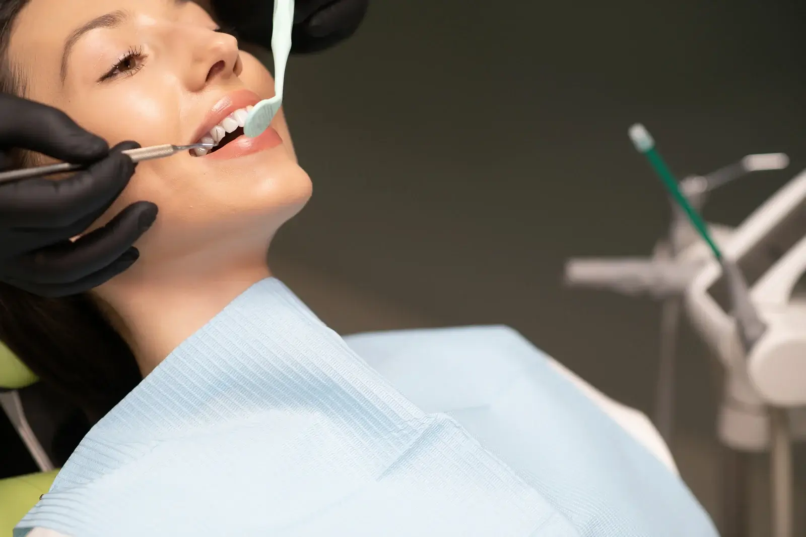 Which Cosmetic Dental Treatment in Westchase is Best for You?